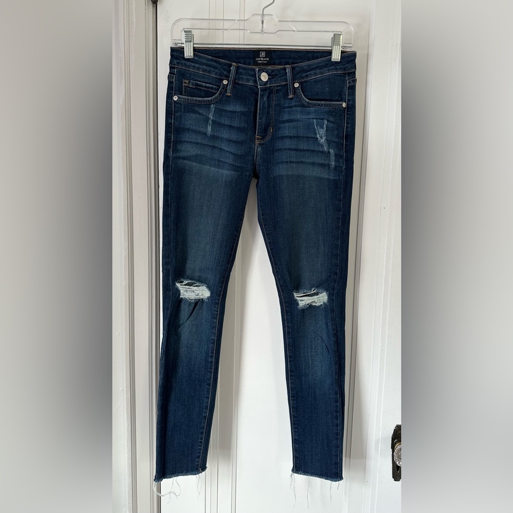 Just Black Mid-rise cropped Skinny raw hem denim jeans 26